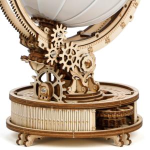 Maquette en bois Globe lumineux